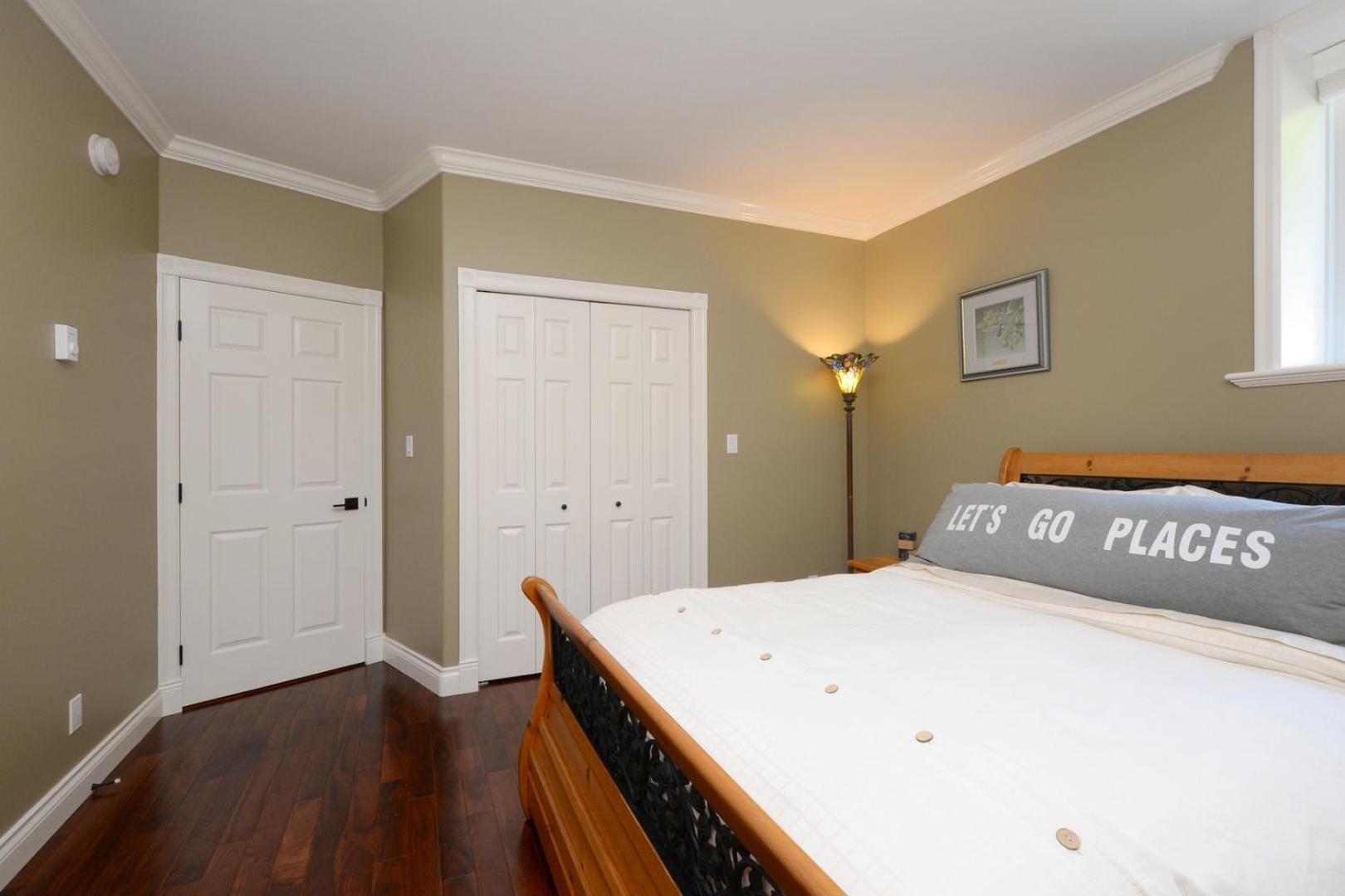 Upscale Character With Luxurious Amenities Holiday home